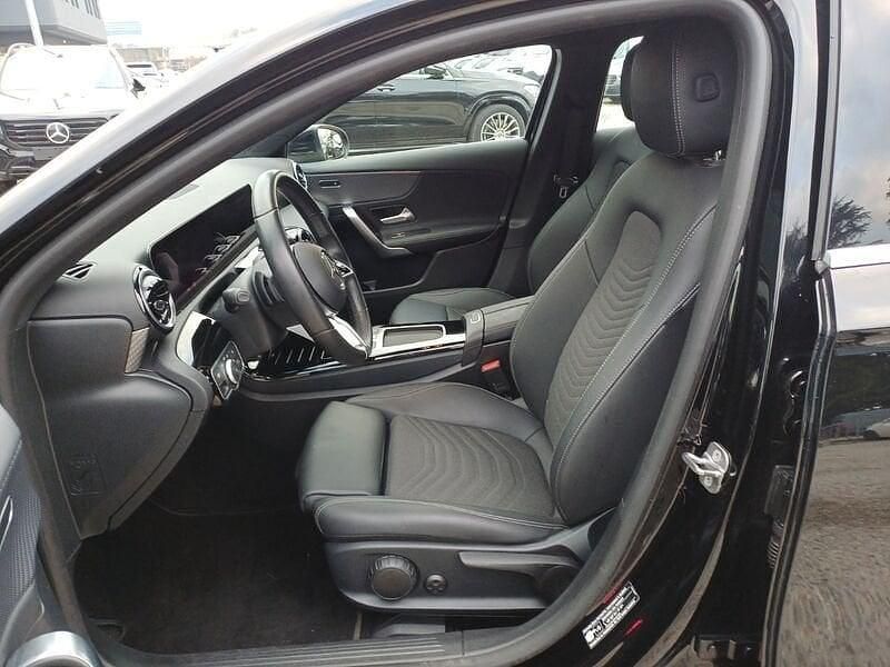 Usata Mercedes A180 Advanced 116 CV (85 kW) 2023 Nero notte Utilitaria