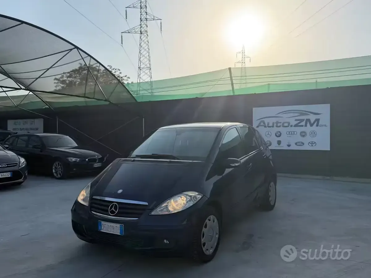 Usata Mercedes A180 Elegance 109 CV (80 kW) 2007 Berlina
