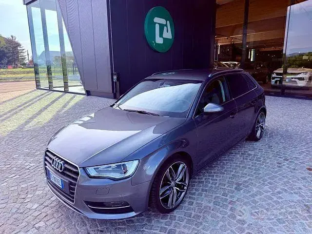 Usata Audi A3 Ambiente 125 CV (91 kW) 2015 Grigio Berlina