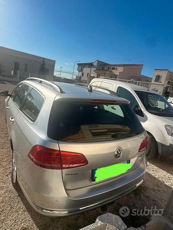Usata VW Passat 105 CV (77 kW) 2013 Grigio Station wagon