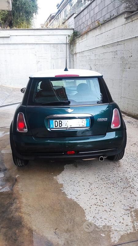 Usata Mini Cooper 116 CV (85 kW) 2006 Verde Utilitaria