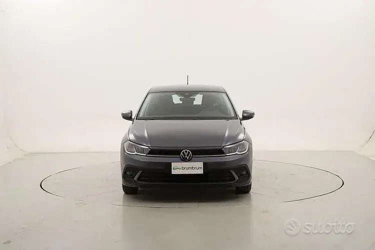 Usata VW Polo Life 95 CV (69 kW) 2022 Grigio Utilitaria