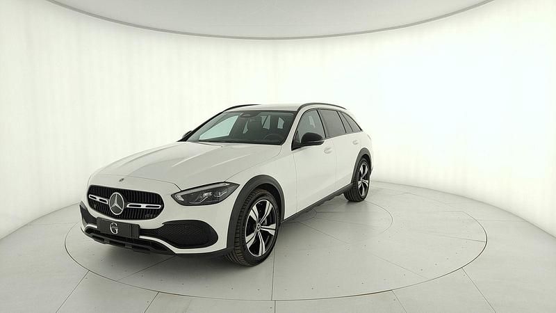 Usata Mercedes 220 Premium 200 CV (147 kW) 2022 Bianco Station wagon