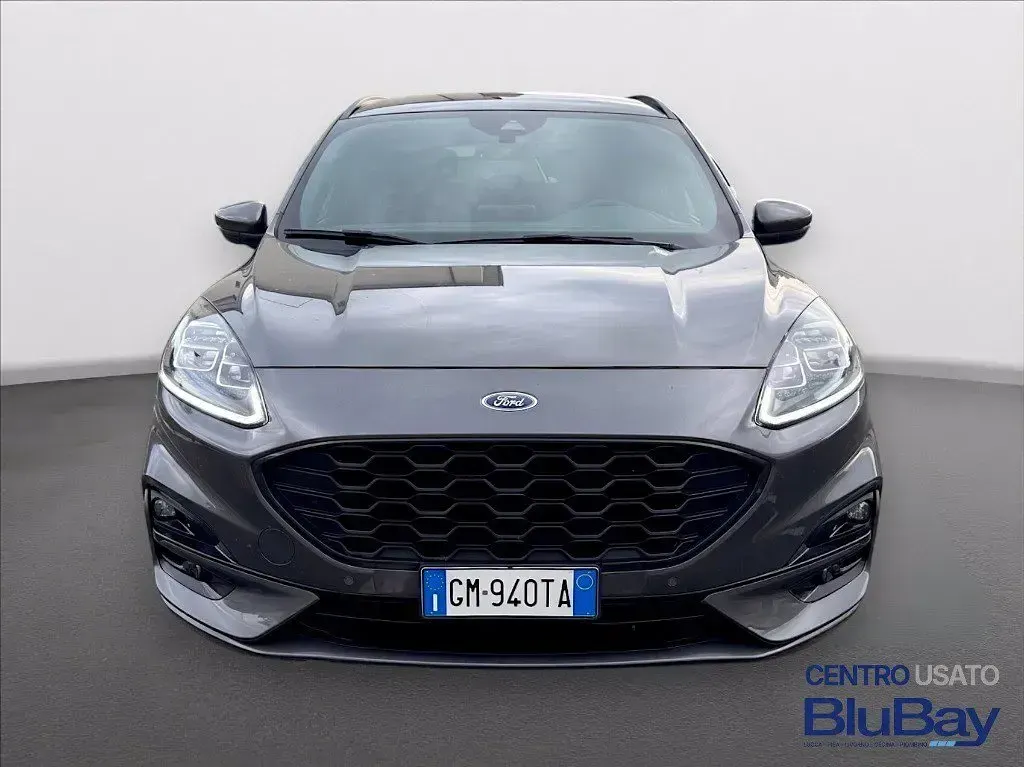 Usata Ford Kuga ST-Line X 225 CV (165 kW) 2023 Magnetic grey SUV