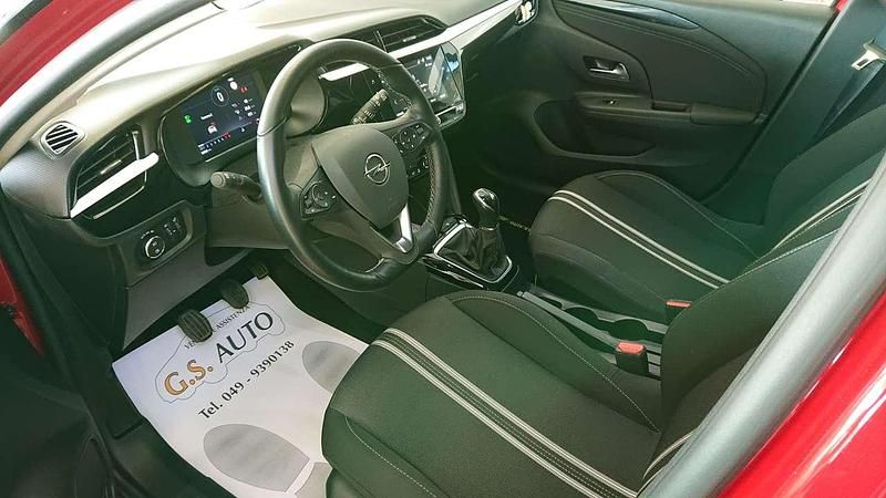 Usata Opel Corsa Design & Tech 75 CV (55 kW) 2023 Kardio red Berlina