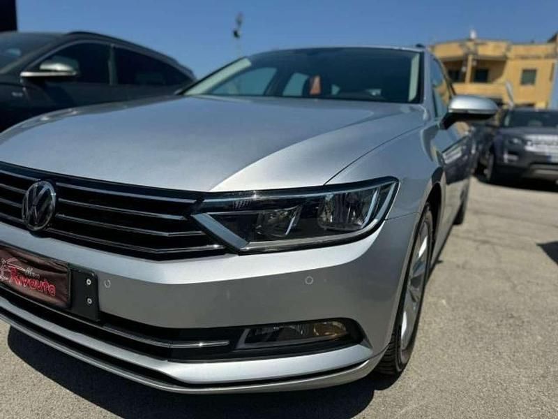 Usata VW Passat Executive 150 CV (110 kW) 2018 Grigio Station wagon