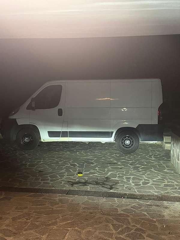 Usata Peugeot Boxer 57 CV (41 kW) 2012 Furgone