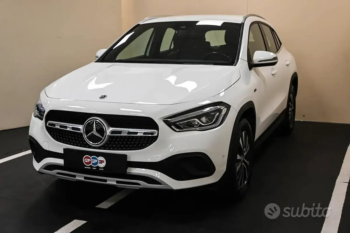 Occasion Mercedes GLA250 218 ch (160 kW) 2021 Blanc SUV