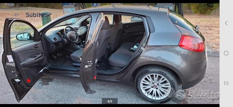 Usata Fiat Bravo 120 CV (88 kW) 2007 Marrone Utilitaria