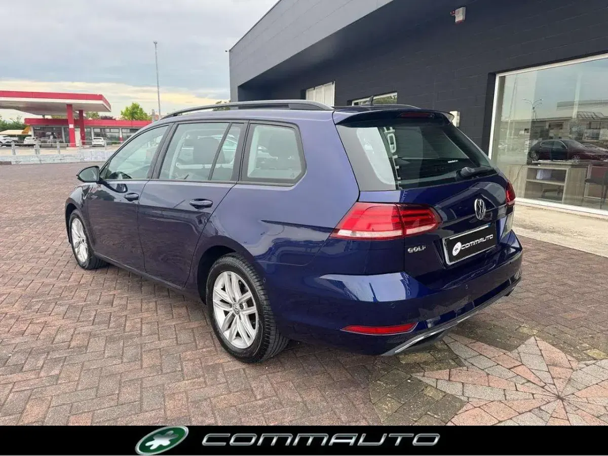 Usata VW Golf VII Executive 116 CV (85 kW) 2018 Blu Station wagon