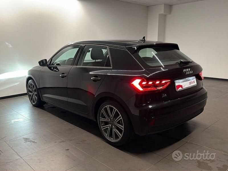 Occasion Audi A1 Sportback Business 116 ch (85 kW) 2025 Noir Citadine