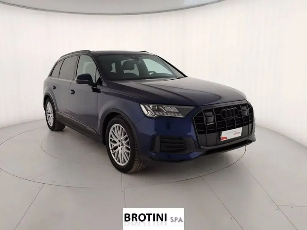 Usata Audi Q7 Sport 286 CV (210 kW) 2023 Blu navarra metallizzato SUV