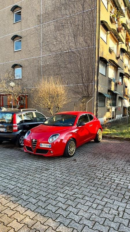 Usata Alfa Romeo MiTo 155 CV (114 kW) 2008 Utilitaria