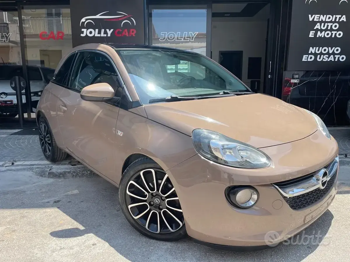Usata Opel Adam Jam 87 CV (63 kW) 2017 Marrone Utilitaria