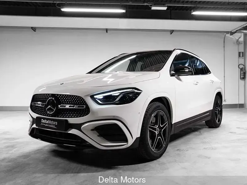 Nuova Mercedes GLA180 AMG line 99 CV (72 kW) 2026 Nero SUV