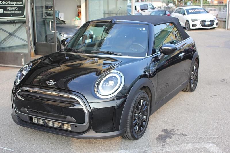 Usata Mini One Cabriolet 102 CV (75 kW) 2021 Nero Cabrio