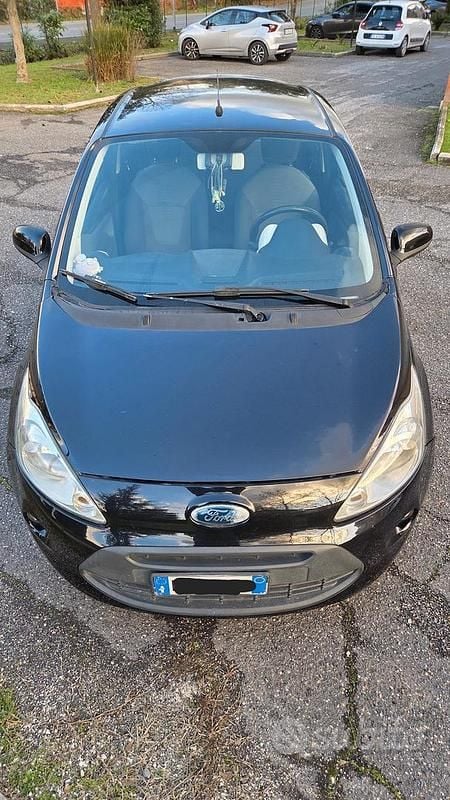 Usata Ford Ka 69 CV (50 kW) 2010 Nero Utilitaria