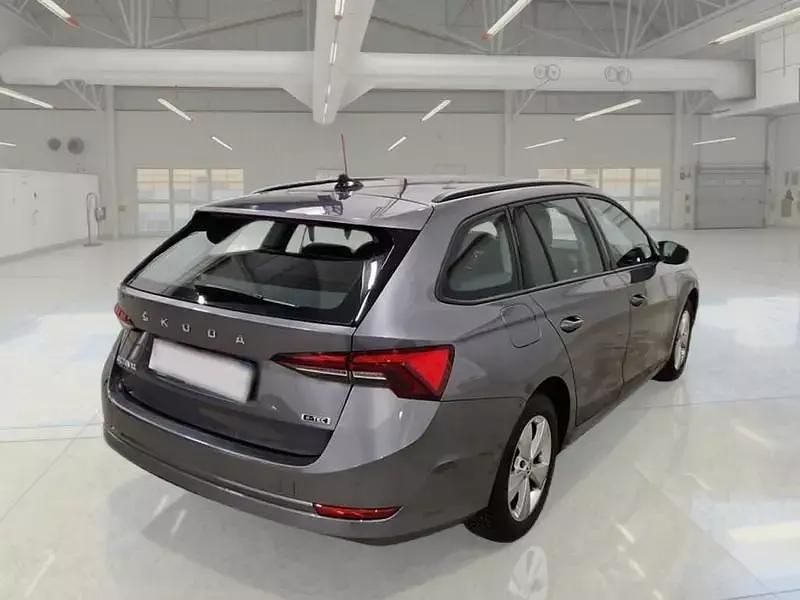 Usata Skoda Octavia Executive 150 CV (110 kW) 2021 Grigio Station wagon