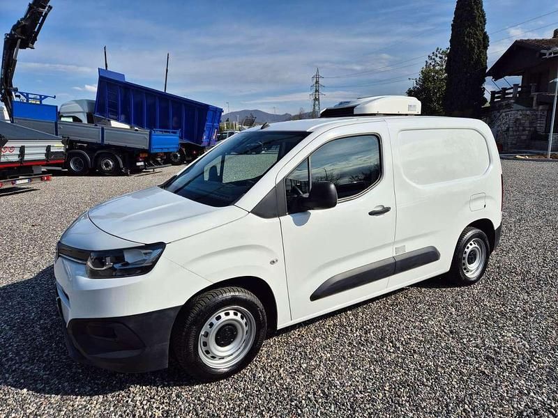 Usata Toyota Proace City City 101 CV (74 kW) 2020 Bianco Monovolume