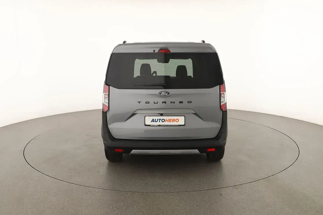 Usata Ford Tourneo Courier Active 125 CV (91 kW) 2024 Grigio Monovolume