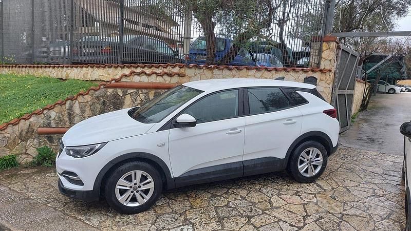 Usata Opel Grandland X Business 131 CV (96 kW) 2021 Bianco SUV