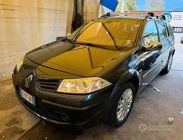 Usata Renault Mégane II 106 CV (77 kW) 2006 Grigio Berlina