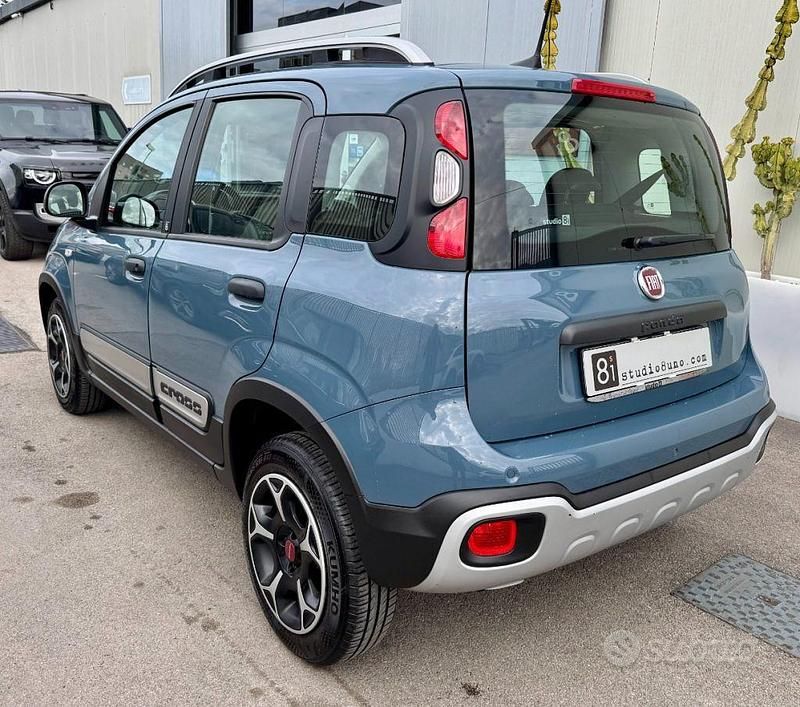 Usata Fiat Panda Cross Cross 84 CV (61 kW) 2021 Blu Utilitaria