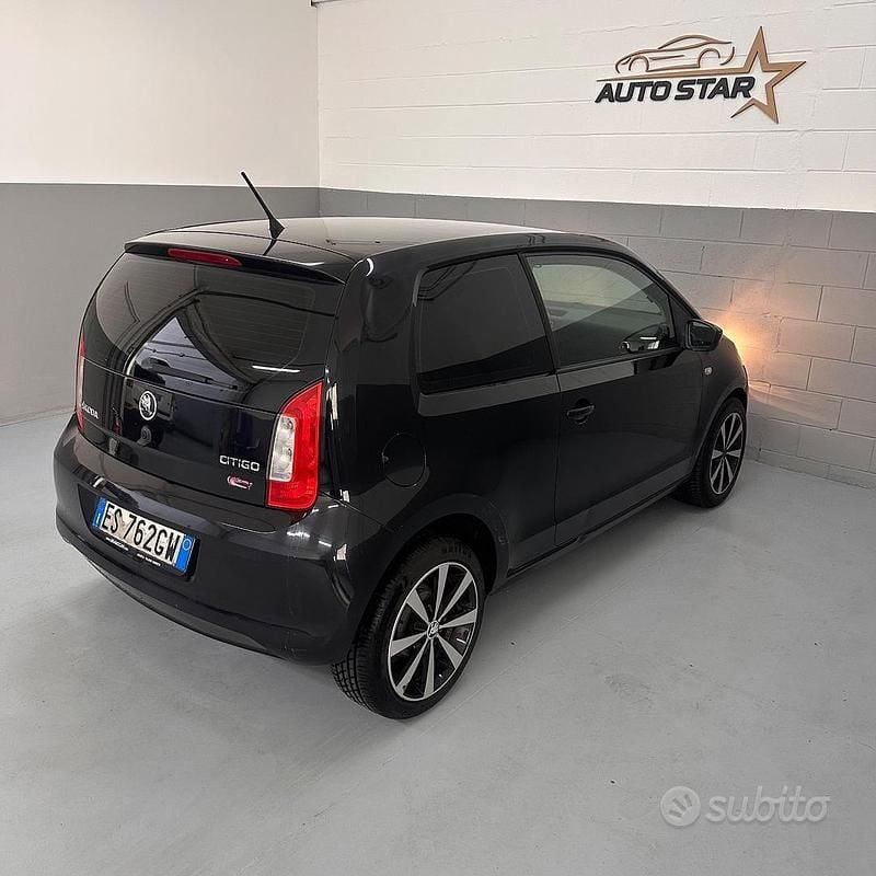 Usata Skoda Citigo Active 75 CV (55 kW) 2013 Nero Utilitaria