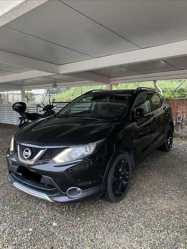 Usata Nissan Qashqai Black Edition 131 CV (96 kW) 2016 SUV