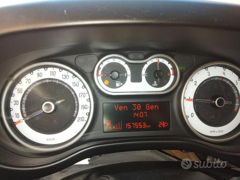 Usata Fiat 500L Easy 80 CV (58 kW) 2013 Nero Monovolume