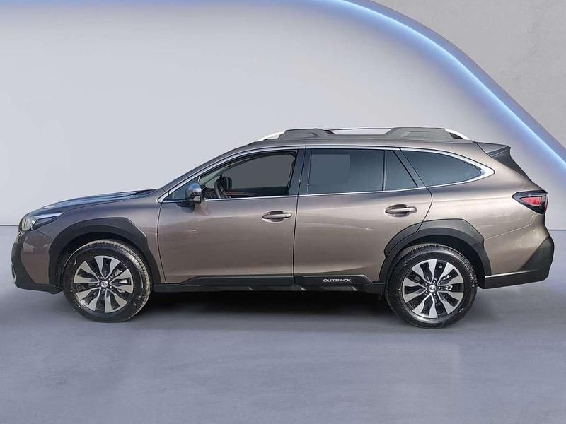 Nuova Subaru Outback Premium 169 CV (124 kW) 2026 Bronzo Furgone
