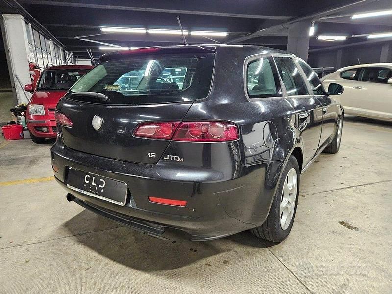 Usata Alfa Romeo 159 150 CV (110 kW) 2008 Nero Station wagon