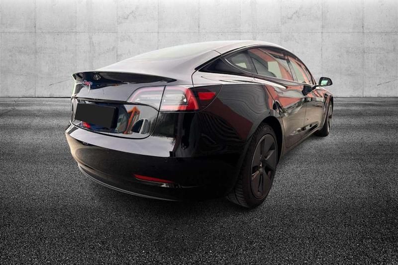 Usata Tesla Model 3 RWD 208 kW (283 CV) 2021 Nero Berlina