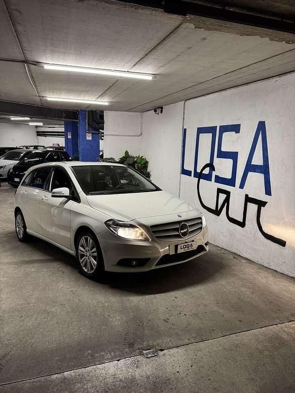 Other Usata 2013 Mercedes B180 Executive Monovolume | 9400 € (Ottimo prezzo) - Immagine 1/4