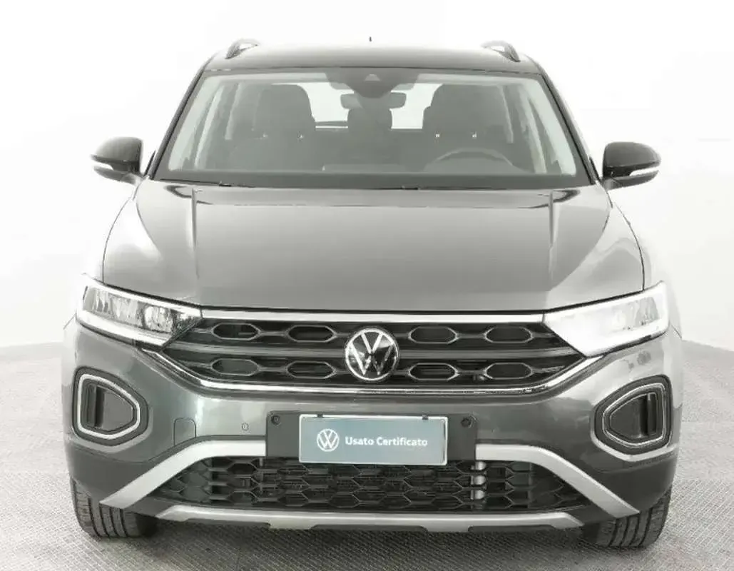 Usata VW T-Roc Life 150 CV (110 kW) 2022 Grigio SUV