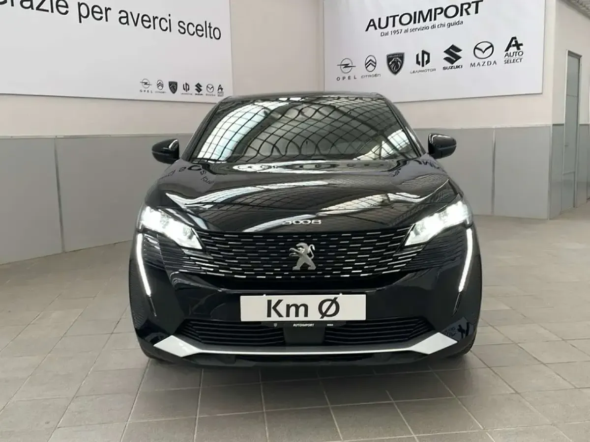 Usata Peugeot 3008 Allure 131 CV (96 kW) 2024 Nero SUV