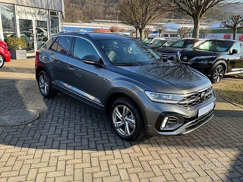 Usata VW T-Roc R-line 150 CV (110 kW) 2025 Grigio SUV