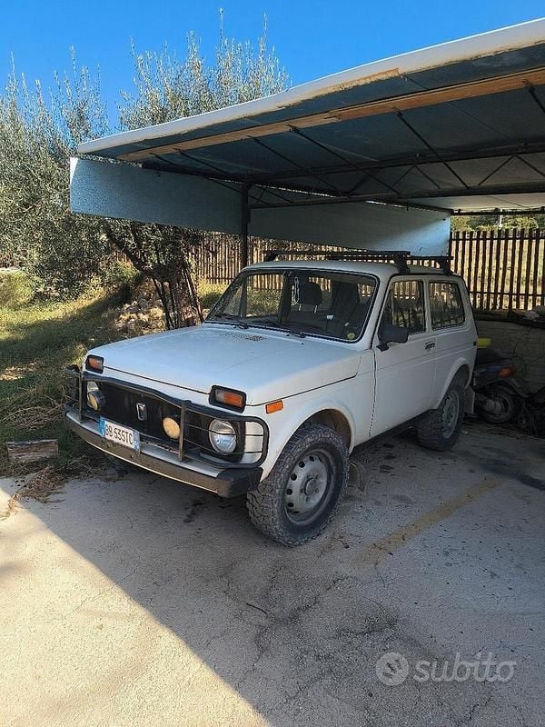 Usata Lada niva 2000 Bianco SUV