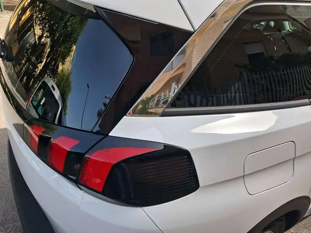 Usata Peugeot 5008 Active 131 CV (96 kW) 2019 Bianco SUV