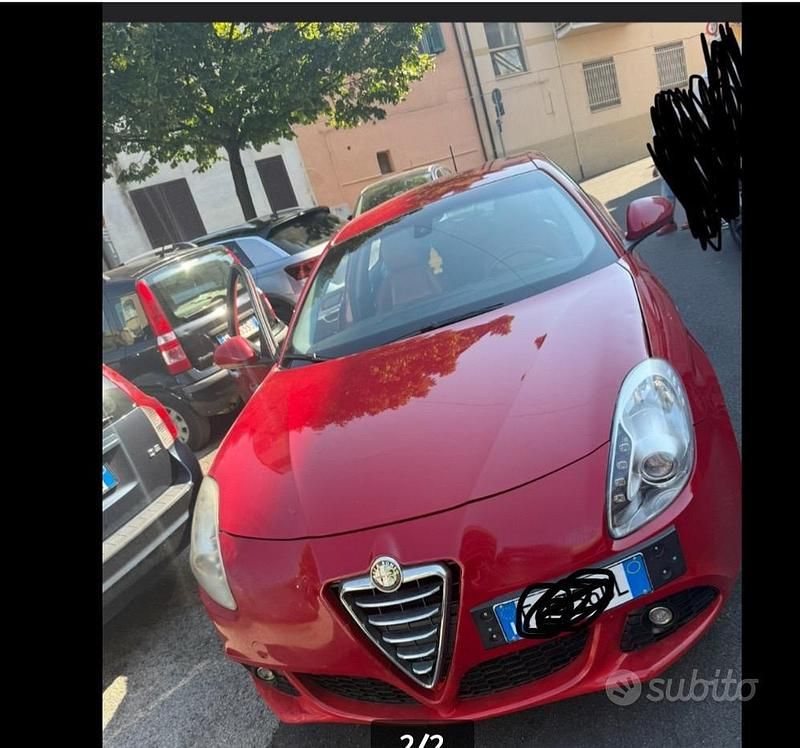 Usata Alfa Romeo Giulietta 109 CV (80 kW) 2013 Rosso Berlina