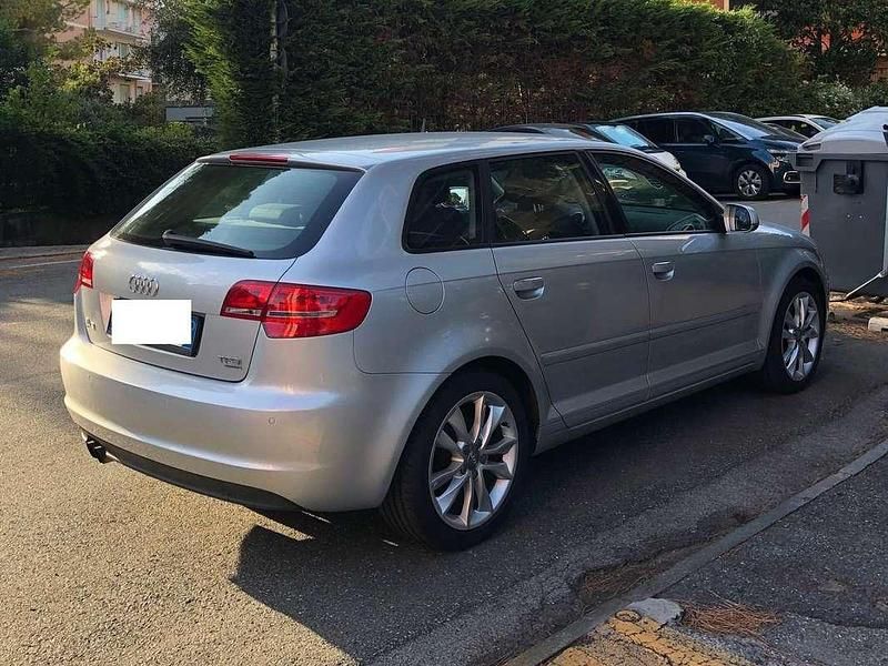Usata Audi A3 Sportback Ambition 160 CV (117 kW) 2011 Argento Utilitaria