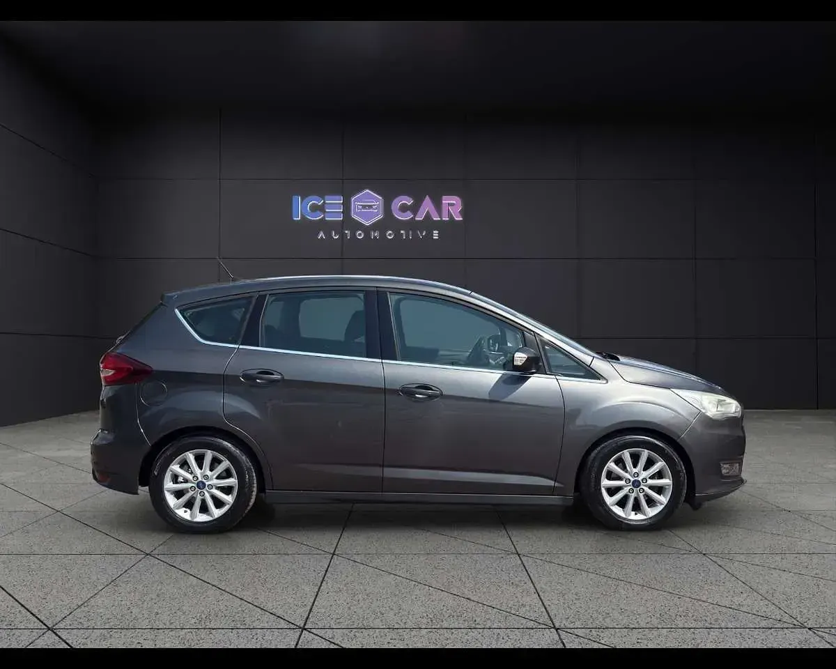 Usata Ford C-MAX Titanium 120 CV (88 kW) 2016 Grigio Monovolume