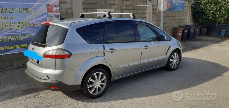 Grigio Usata 2007 Ford S-MAX S Monovolume | 4800 € (Molto cara) - Immagine 1/4