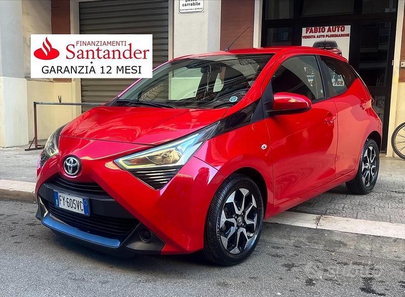 Rosso Usata 2019 Toyota Aygo X-clusiv Due volumi | 9500 € (Ottimo prezzo) - Immagine 1/4