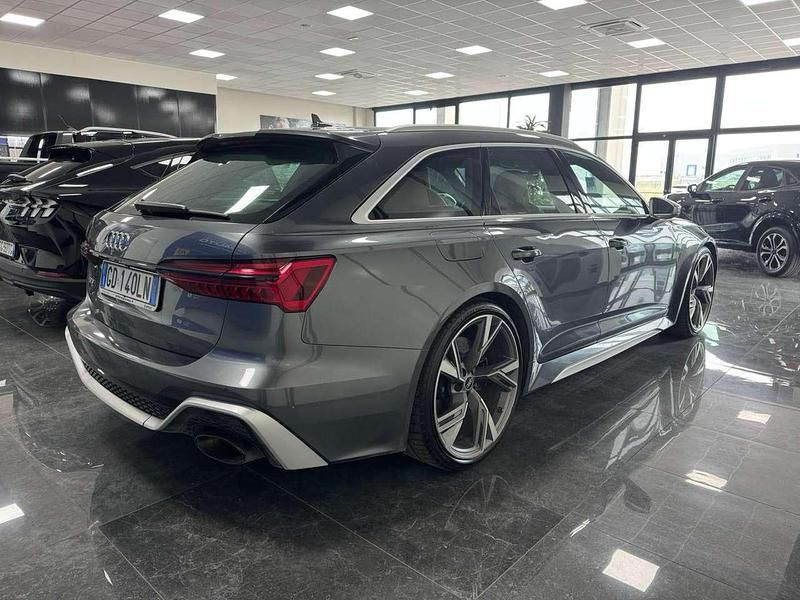 Usata Audi RS6 600 CV (441 kW) 2020 Grigio daytona Station wagon