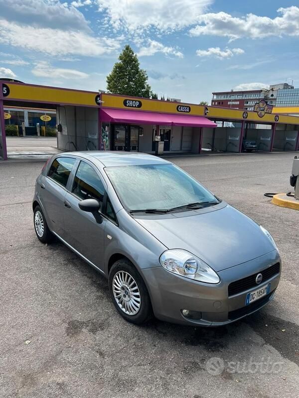 Usata Fiat Grande Punto 65 CV (47 kW) 2007 Utilitaria
