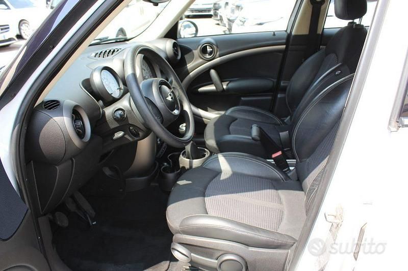 Usata Mini Cooper Countryman 122 CV (89 kW) 2011 Bianco SUV
