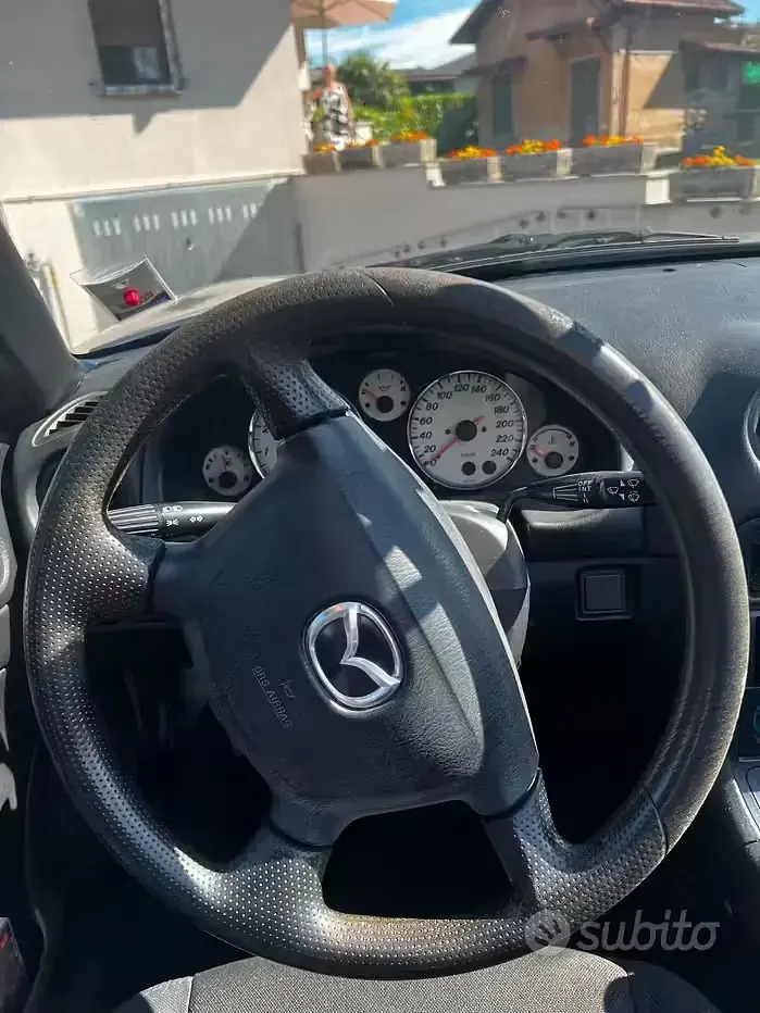 Usata Mazda MX5 2001 Blu Cabrio