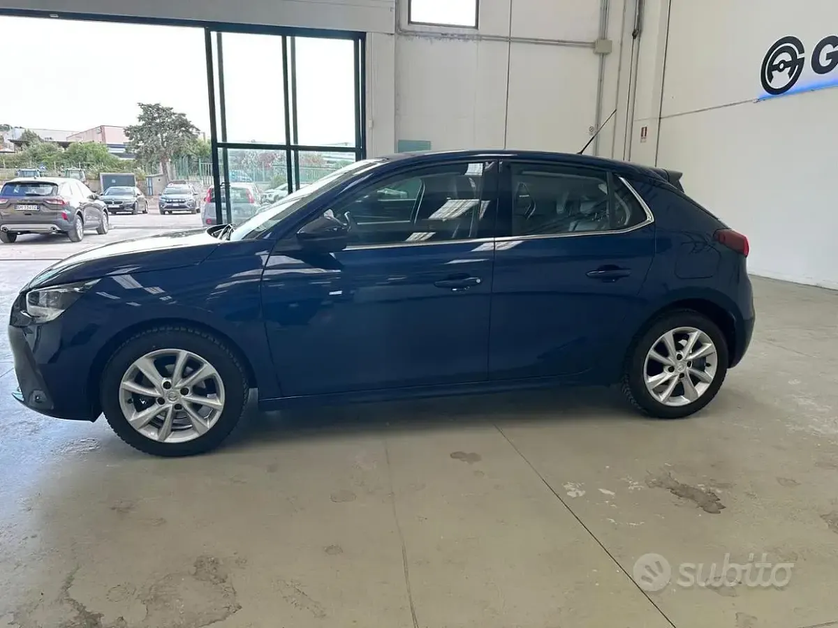 Usata Opel Corsa Elegance 75 CV (55 kW) 2021 Bluazzurro Utilitaria