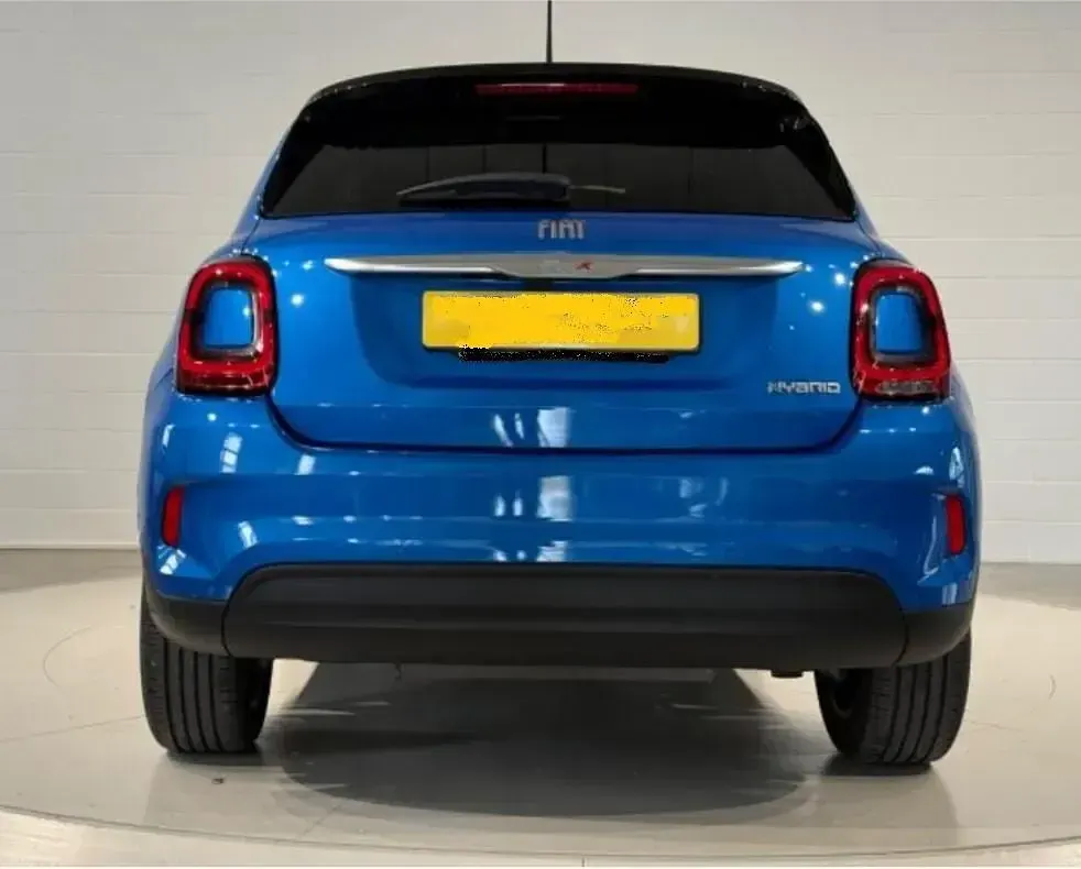 Usata Fiat 130 130 CV (95 kW) 2024 Blu SUV